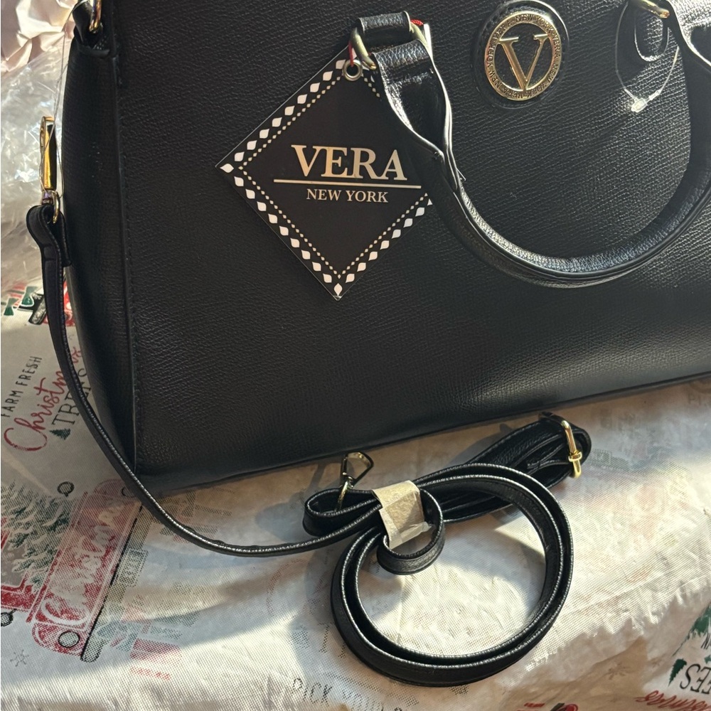 Elegant Black Vera Wang Handbag - Picture 8 of 16